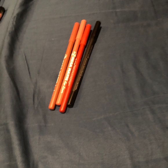 Make up - Picture 5 of 6